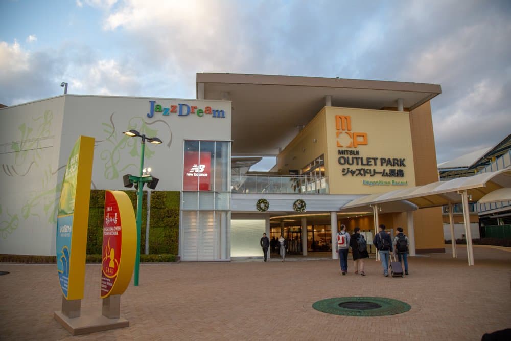 MITSUI OUTLET park jazz dream
