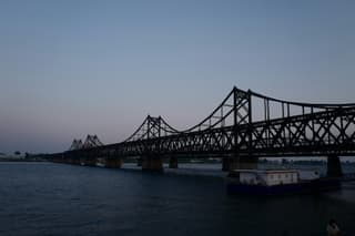 ล่องเรือแม่น้ำยาลู