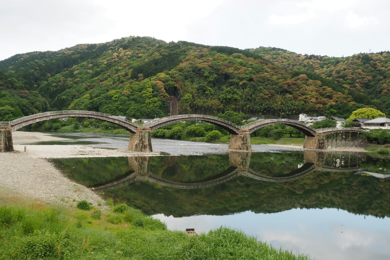 สะพานคินไตเคียว (Kintai Kyo Bridge)