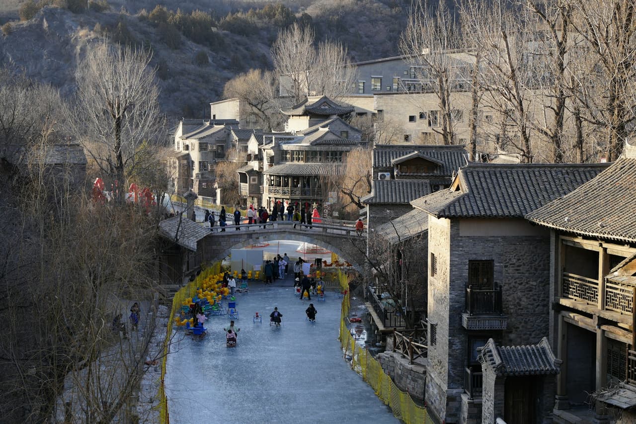 เมืองโบราณกู้เป่ย (Gubei Water Town)