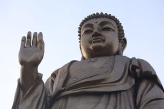 พระใหญ่หลิงซาน